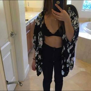 Rare brandy Melville kimono
